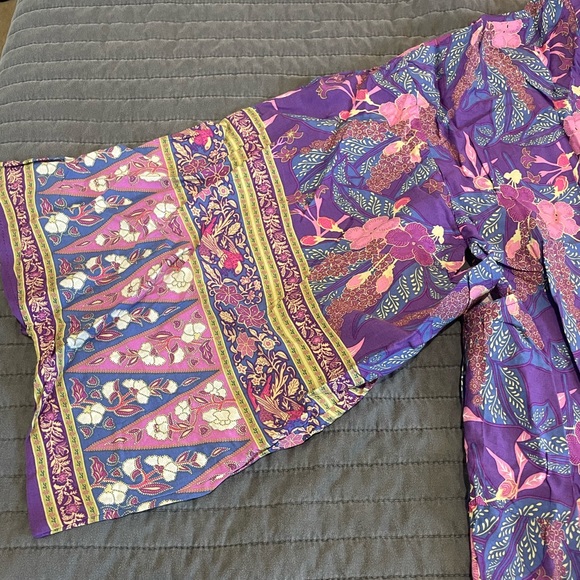Violet purple boho floral print maxi robe kimono
Brand New unused! - Picture 9 of 10